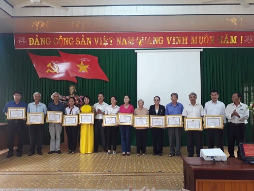 Đảng ủy phường Thắng Lợi: Hội nghị sơ kết 3 năm thực hiện Chỉ thị 05 của Bộ Chính trị “ Đẩy mạnh học tập và làm theo tư tưởng, đạo đức, phong cách Hồ Chí Minh”