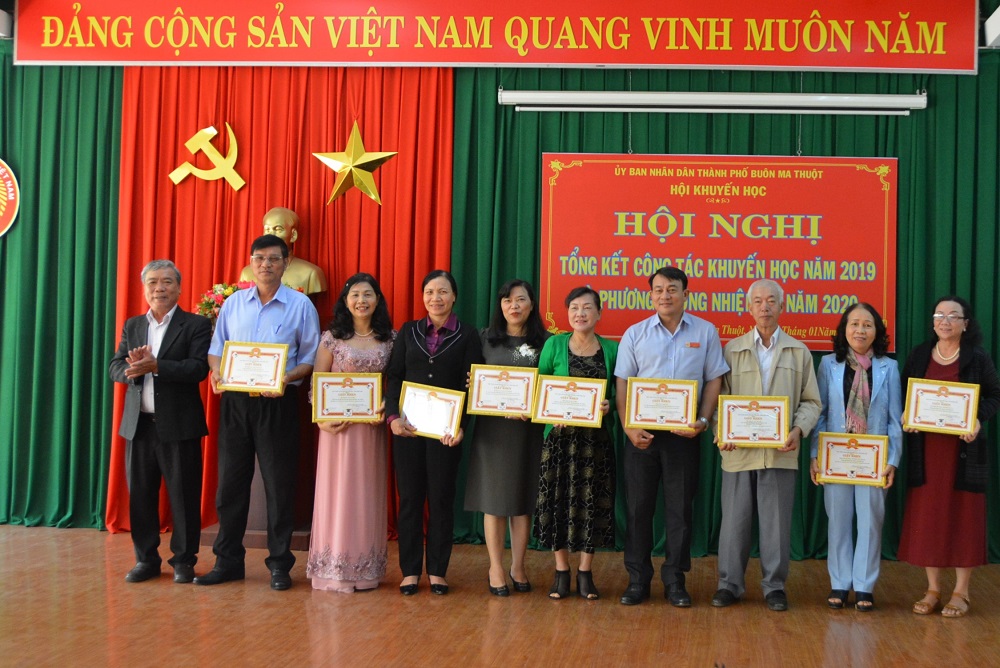 Hội Khuyến học thành phố Buôn Ma Thuột: Hội nghị triển khai phương hướng nhiệm vụ khuyến học năm 2020.