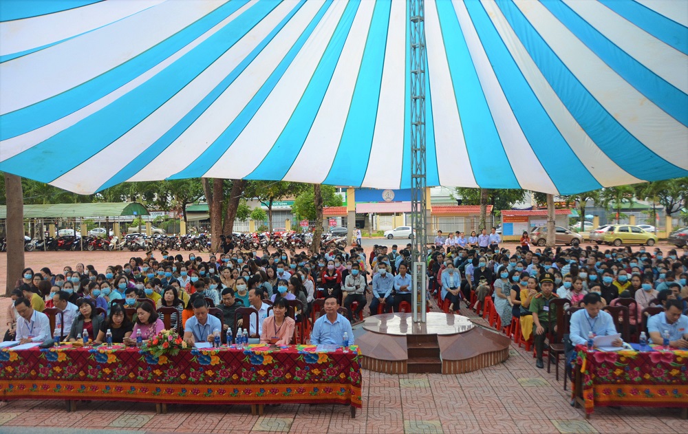 Xét tuyển đặc cách viên chức giáo viên trên địa bàn thành phố Buôn Ma Thuột