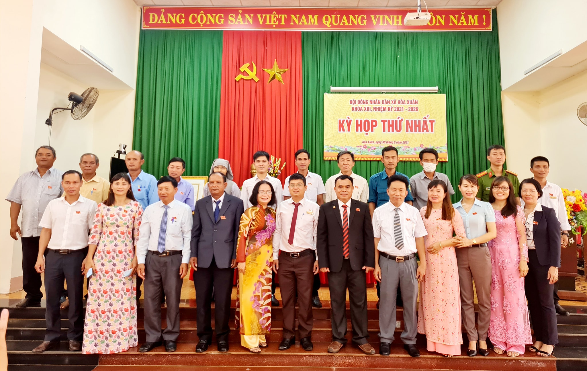 Kỳ họp thứ nhất Hội đồng Nhân dân xã Hòa Xuân, TP.Buôn Ma Thuột, nhiệm kỳ 2021-2026