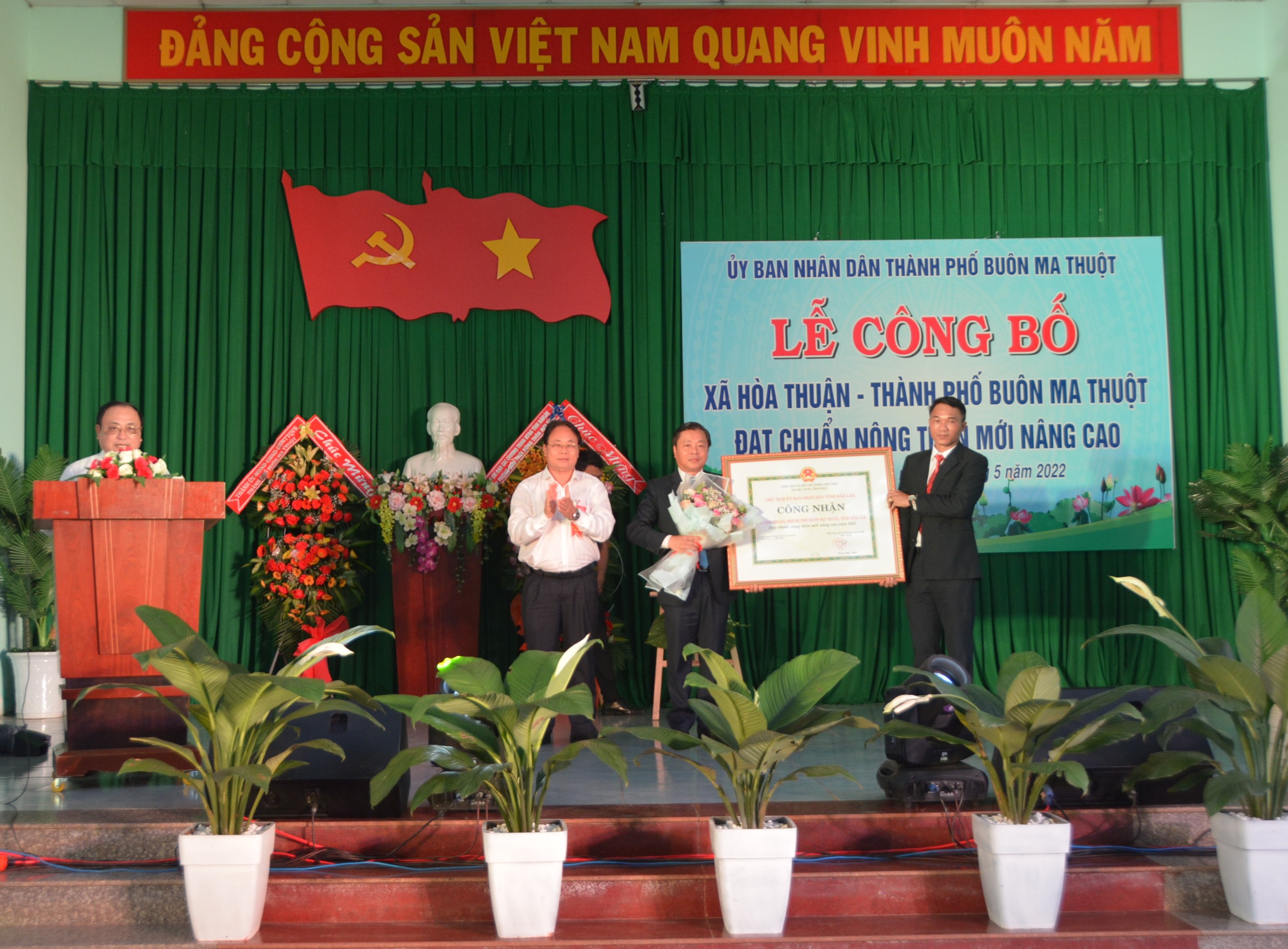 TP. Buôn Ma Thuột được Chính phủ công nhận hoàn thành nhiệm vụ xây dựng nông thôn mới
