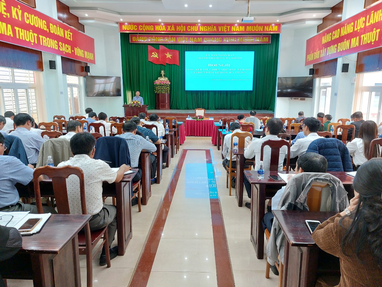 Hội nghị giao chỉ tiêu kế hoạch phát triển kinh tế - xã hội, quốc phòng - an ninh năm 2023