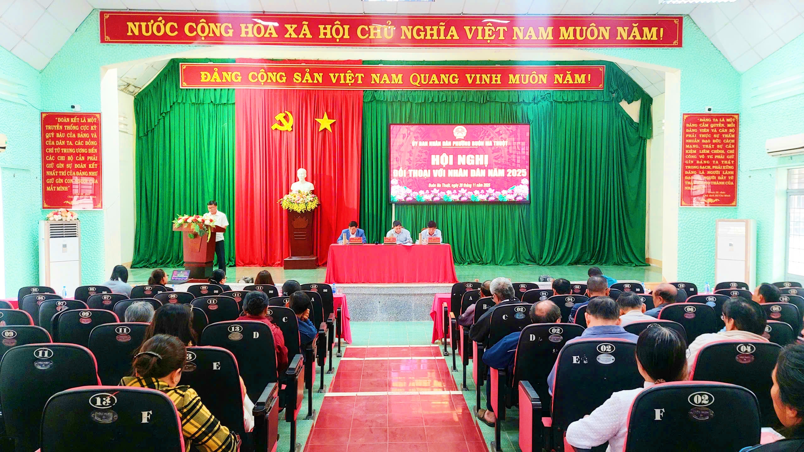 Phường Buôn Ma Thuột đối thoại với nhân dân “Lắng nghe – tôn trọng – tiếp thu và giải quyết kịp thời"