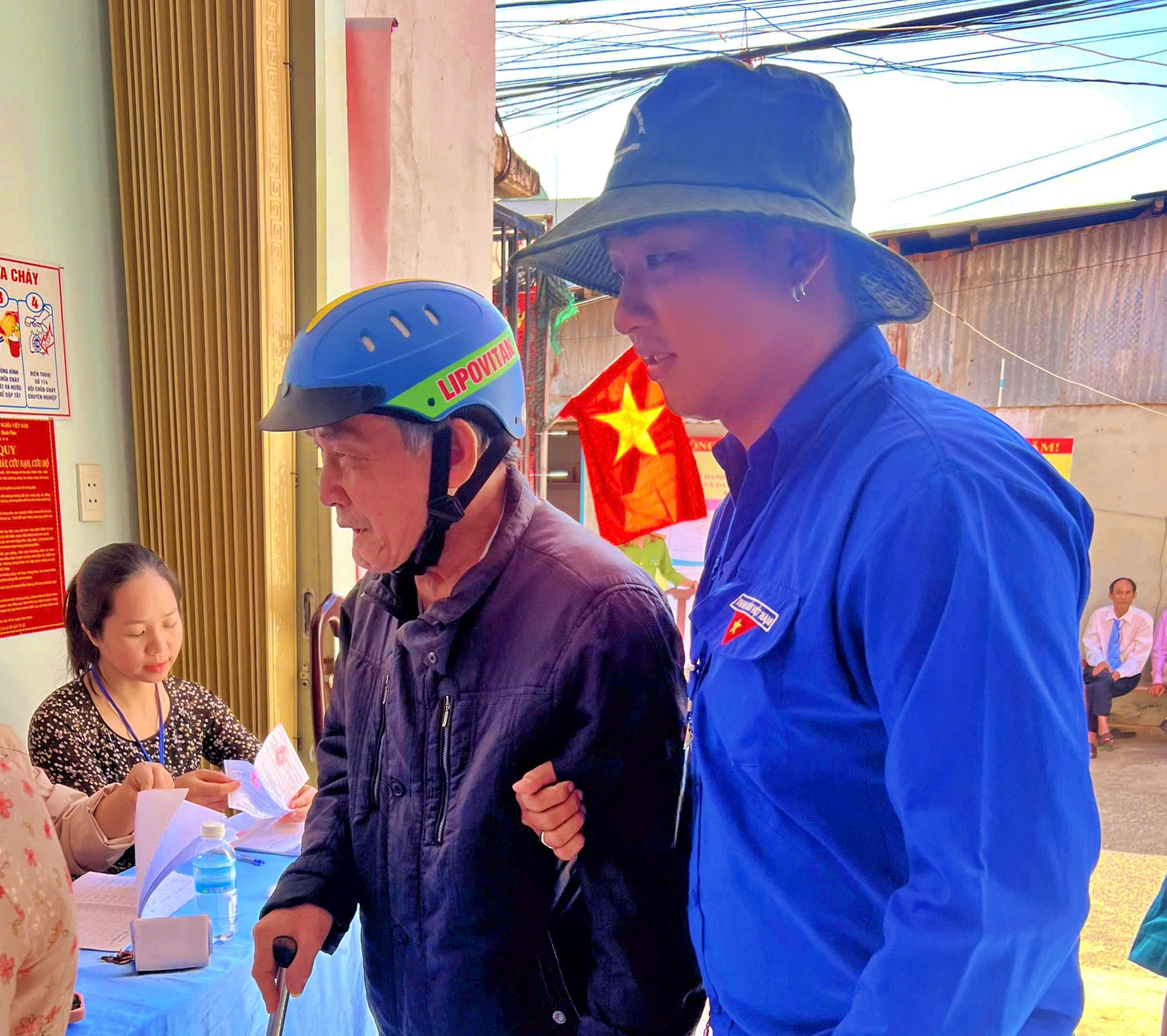 Những người góp phần cho thành công của cuộc bầu cử Quốc hội khóa XVI và đại biểu HĐND các cấp, nhiệm kỳ 2026-2031 trên địa bàn phường Buôn Ma Thuột