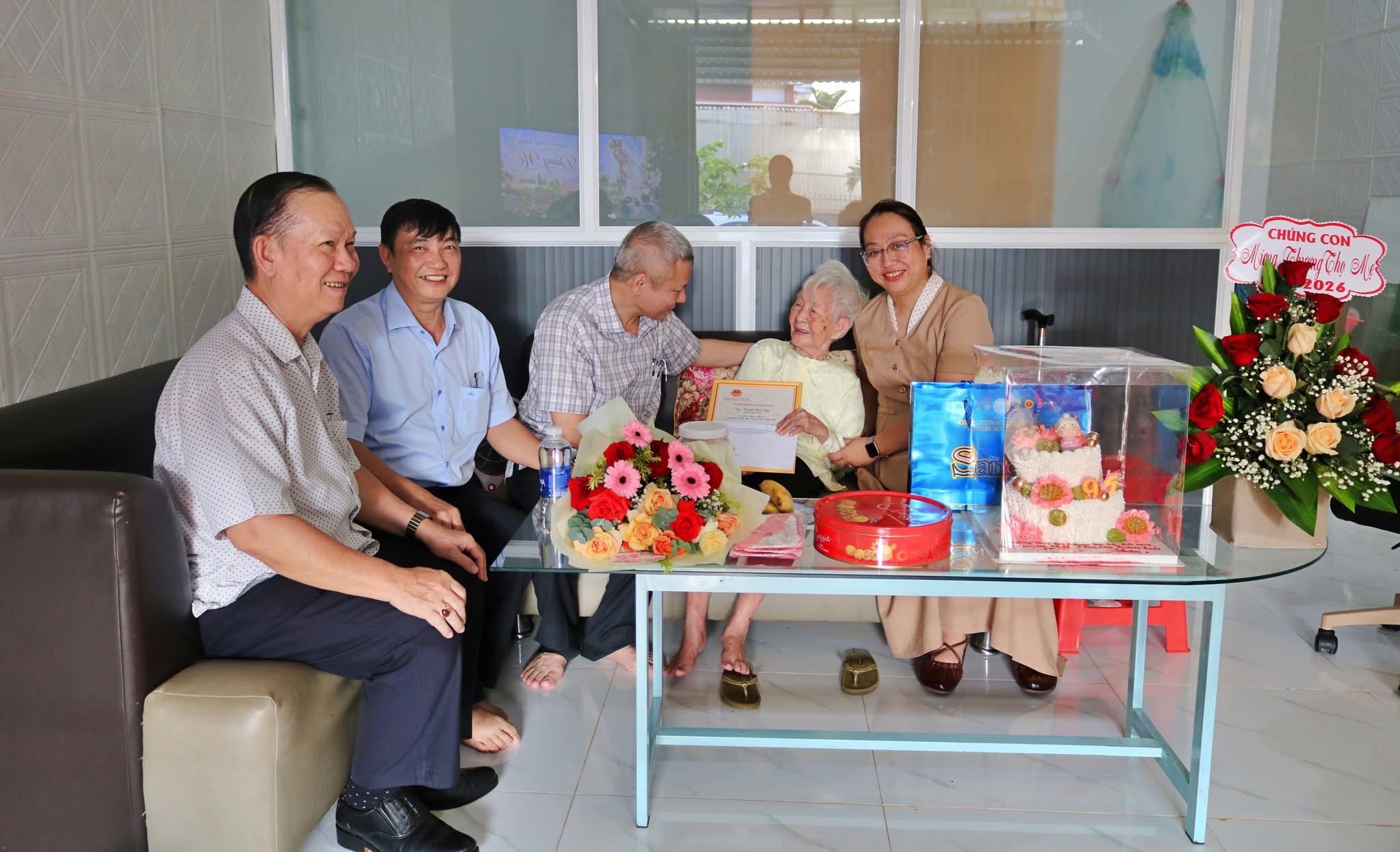 Phường Buôn Ma Thuột: Đẩy mạnh toàn diện công tác chăm sóc sức khỏe người cao tuổi giai đoạn 2026 - 2030
