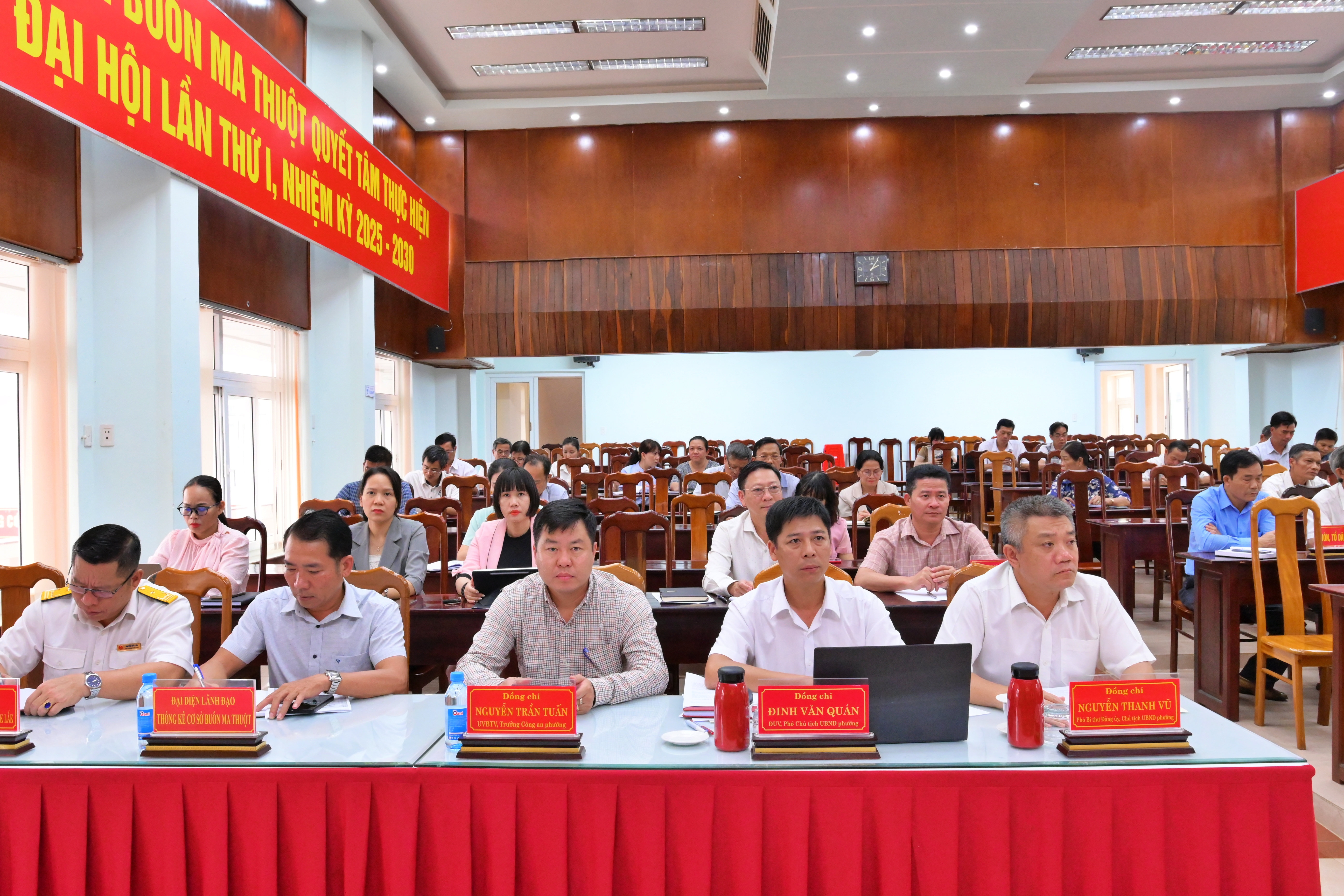 Phường Buôn Ma Thuột: Hội nghị đánh giá kết quả công tác tháng 10, chỉ đạo tập trung dồn lực thực hiện các nhiệm vụ trọng tâm tháng 11/2026