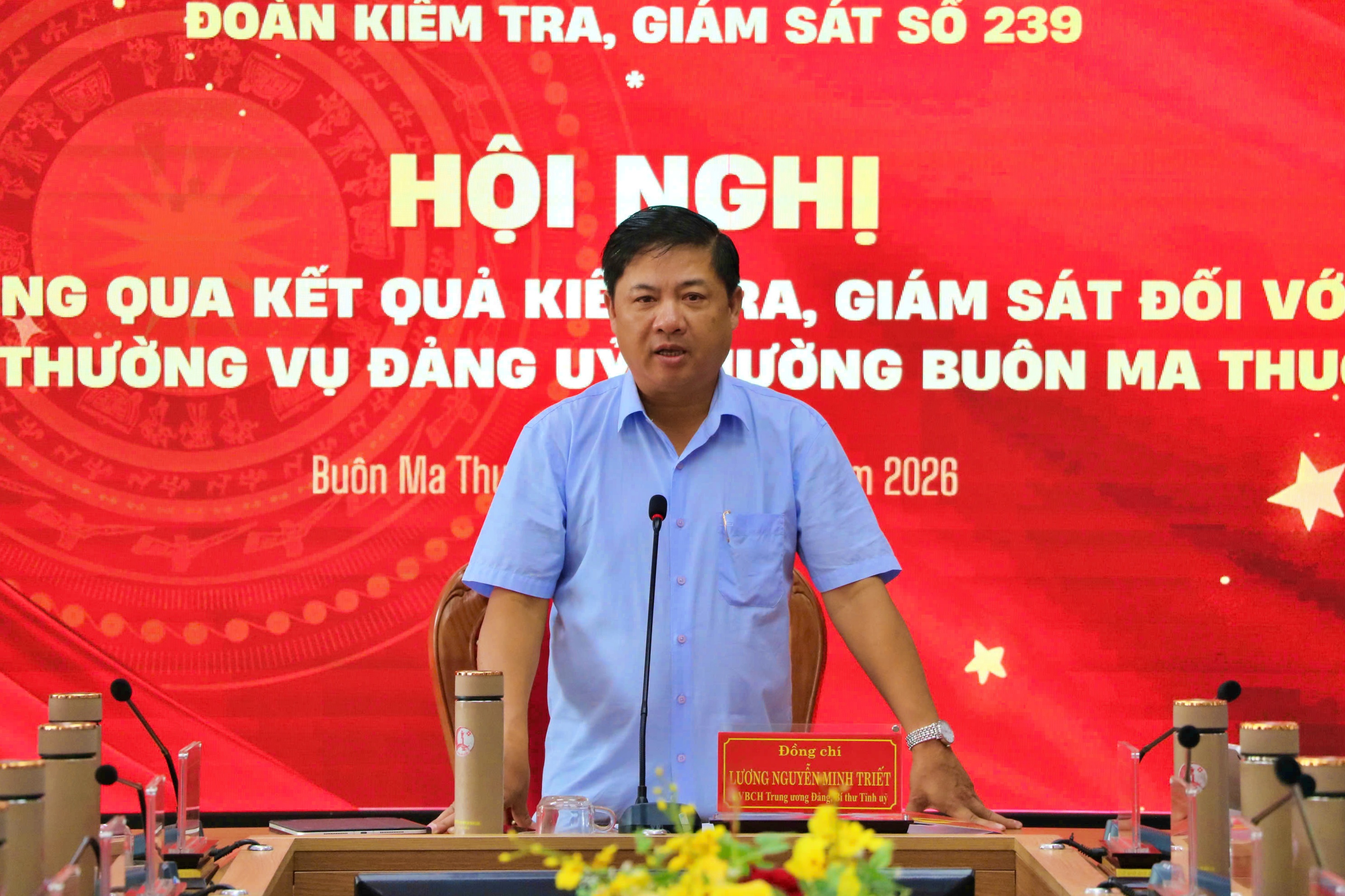 anhvuchutich2.jpg