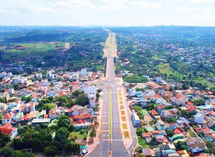 Từ ngày 30/10, công trình Đường Đông - Tây, thành phố Buôn Ma Thuột được đưa vào khai thác sử dụng 