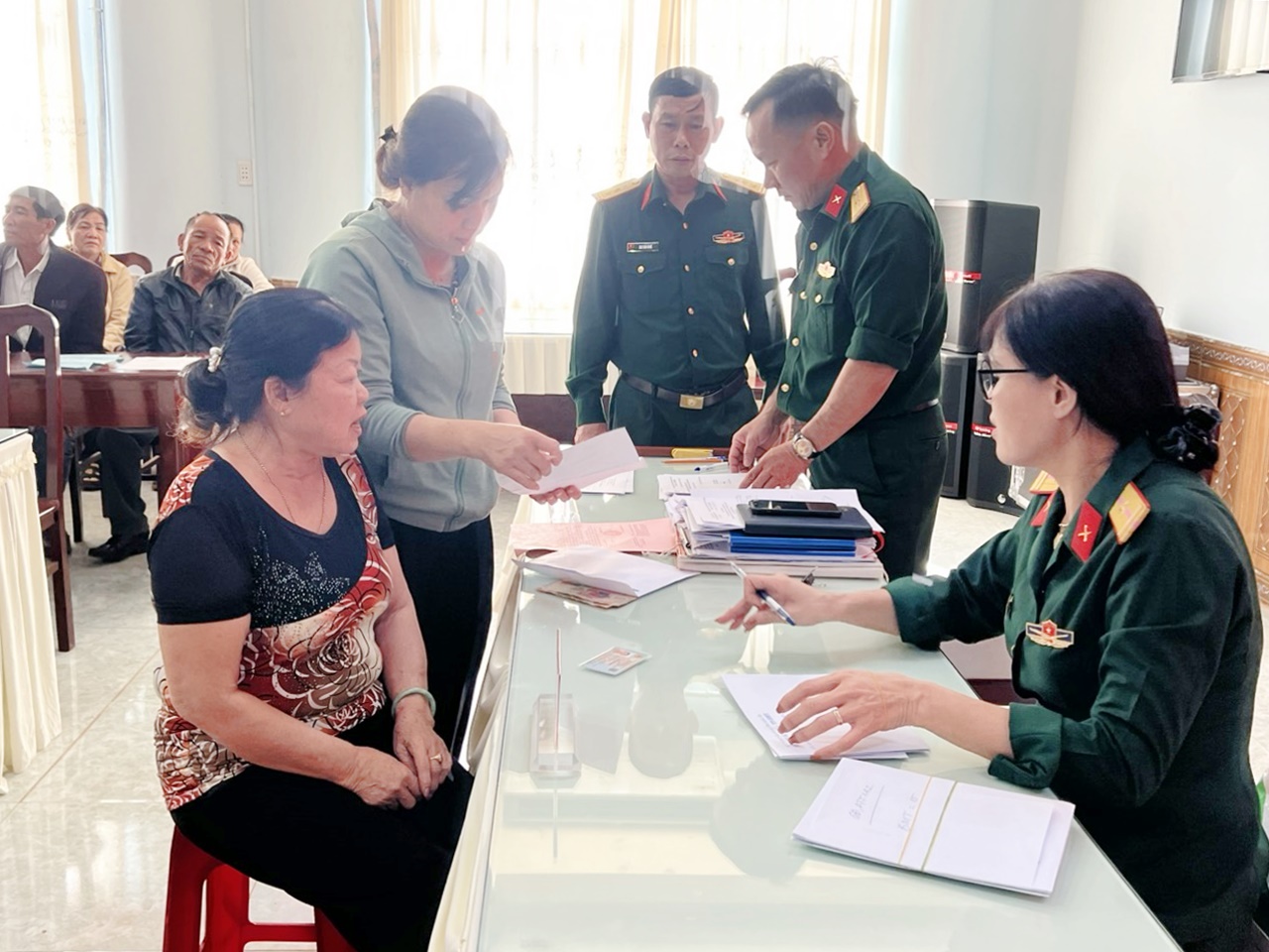 Ban Chỉ huy Quân sự TP. Buôn Ma Thuột tổ chức chi trả chế độ trợ cấp một lần theo các quyết định 49, 62, 142, 290 của Thủ tướng Chính phủ