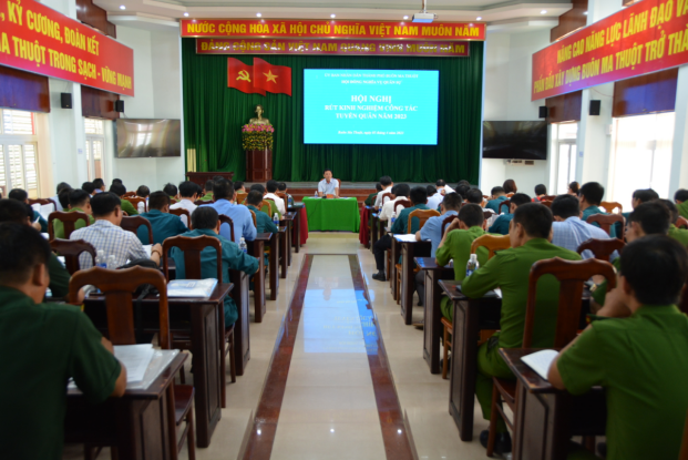 TP.Buôn Ma Thuột: Hội nghị rút kinh nghiệm công tác tuyển chọn, gọi công dân nhập ngũ năm 2023