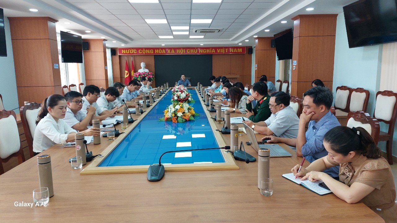 Họp BCĐ thực hiện các chương trình mục tiêu quốc gia TP. Buôn Ma Thuột bỏ phiếu đề nghị công nhận xã đạt chuẩn nông thôn mới nâng cao