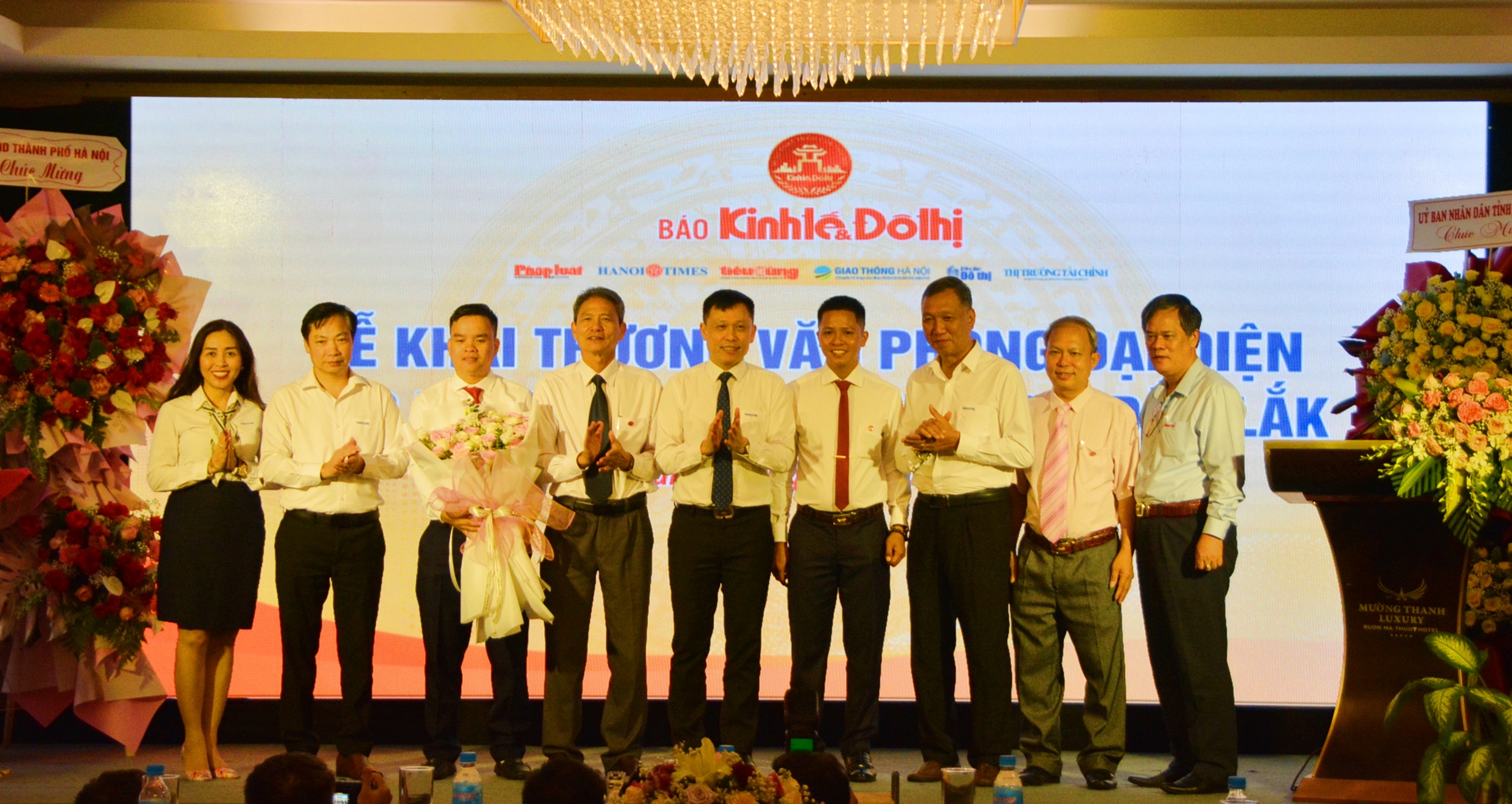 Khai trương Văn phòng đại diện Báo Kinh tế và Đô thị tại Đắk Lắk; Diễn đàn “Báo chí- Doanh nghiệp đồng hành vì sự nghiệp phát triển bền vững” 